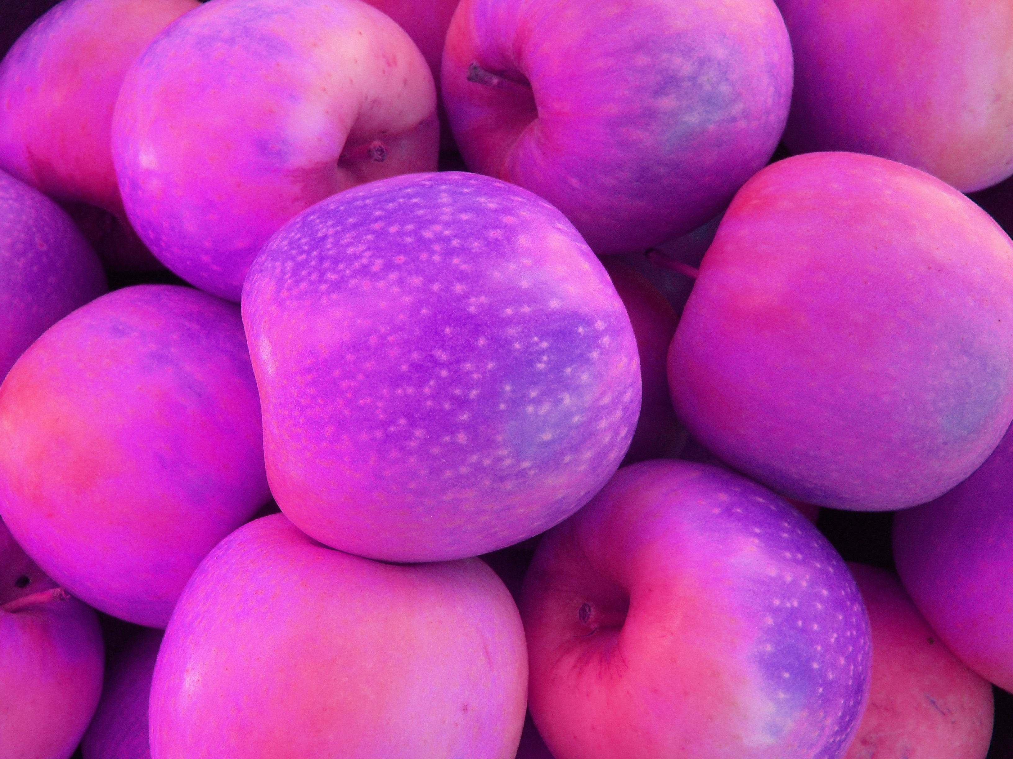 pink-pommes.jpg